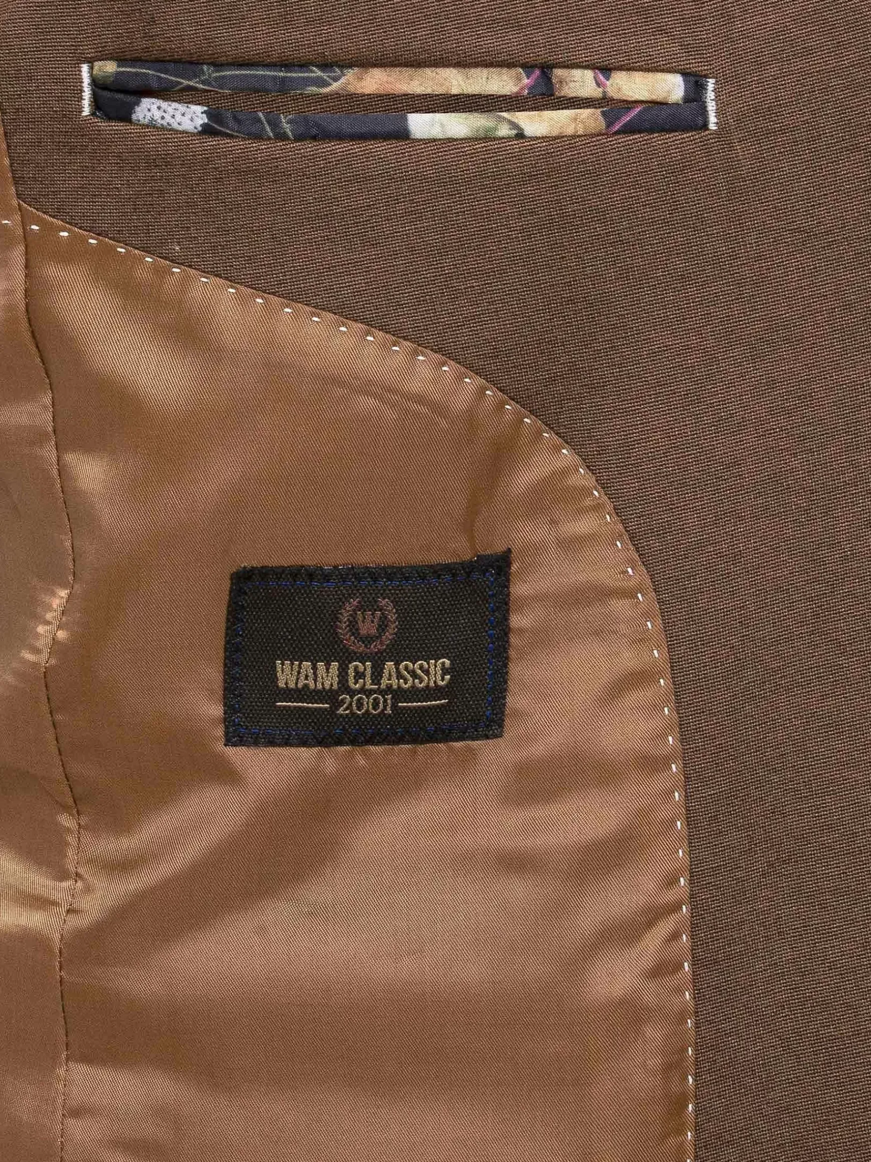 Crouse Wide Lapel Brown Colbert