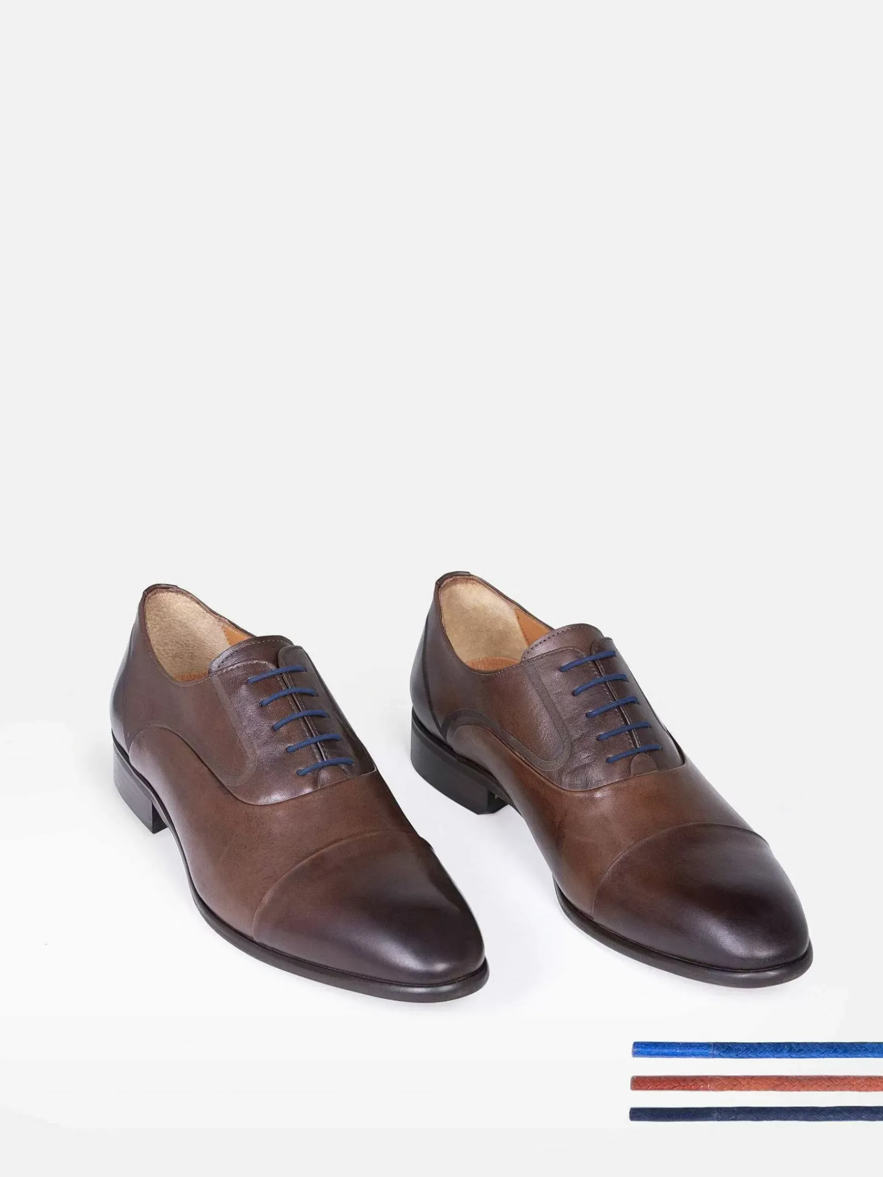 Schoenen 2022 Brown
