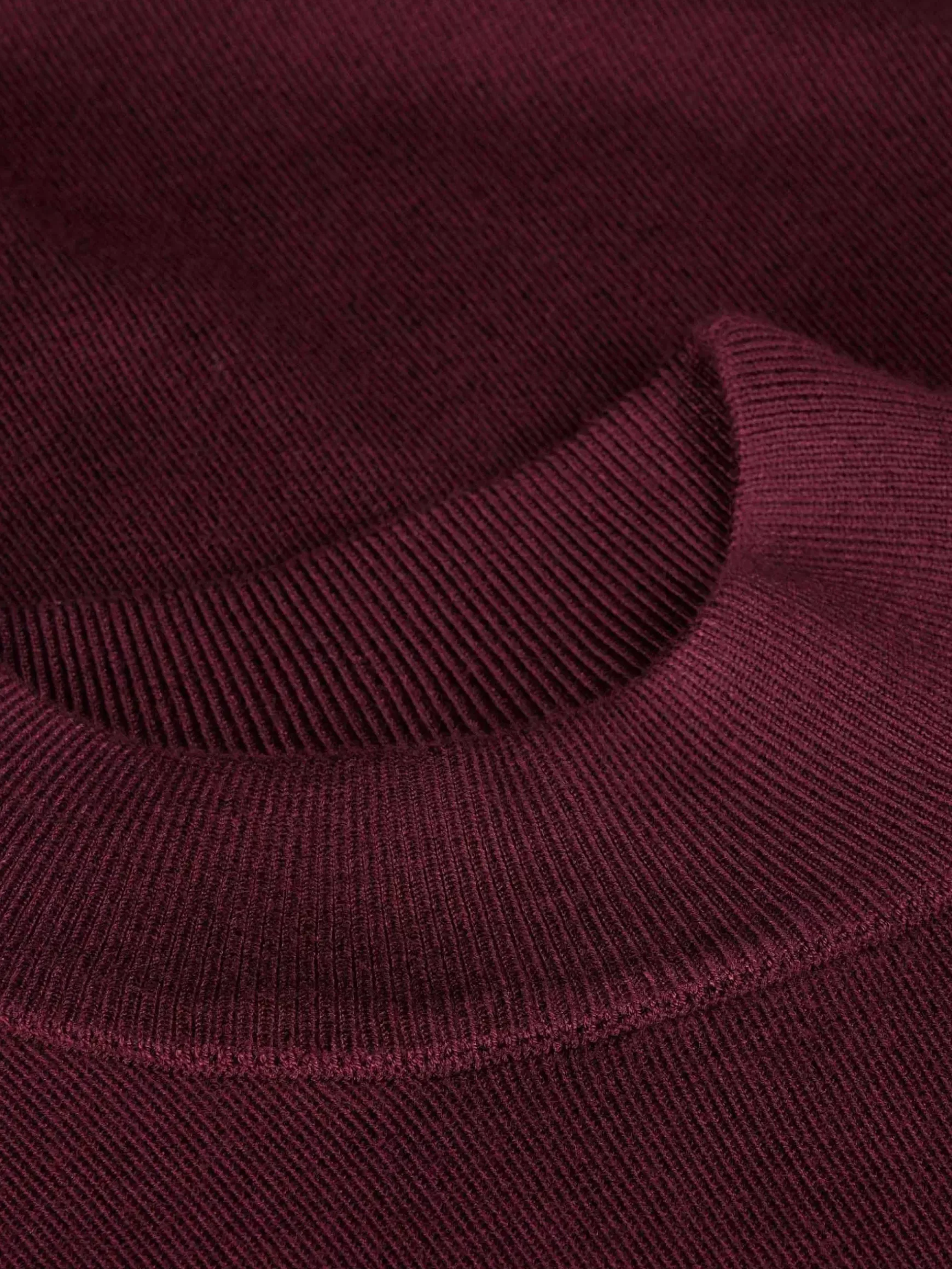 Siena Round-Necked Dark Red Sweater